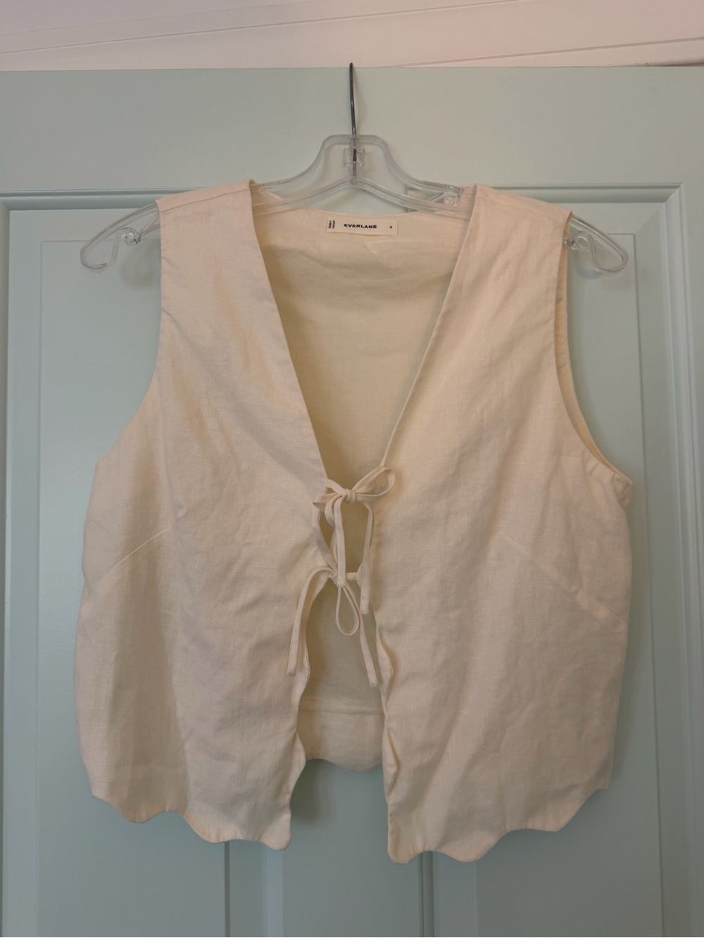 Everlane tank